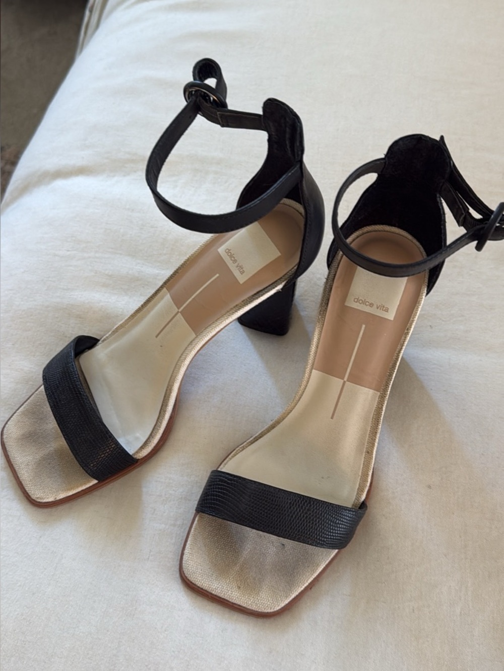 Black dolce vita heels